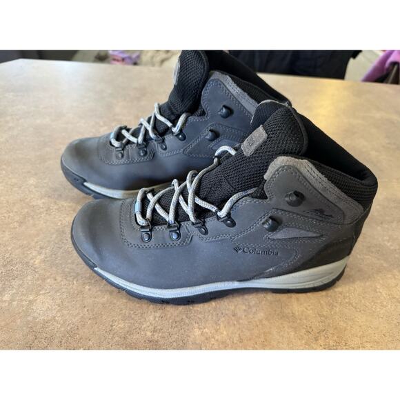 Columbia Newton Ridge Plus Waterproof Hiking Boots Charcoal Women's Size 9.5 - Picture 4 of 11